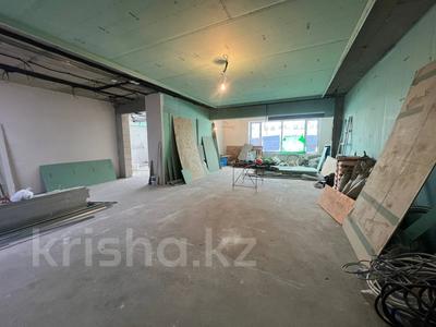 4-комнатная квартира · 269.3 м² · 1/5 этаж, Керей, Жанибек хандар 4 за 290 млн 〒 в Астане