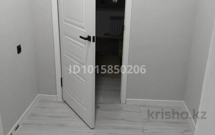 1-комнатная квартира · 43 м² · 5/5 этаж, мкр Акжайык 28 за 100 000 ₸ в Шымкенте, Абайский р-н — фото 2