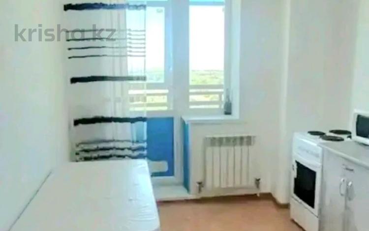 3-комнатная квартира · 65 м² · 9/18 этаж, Жамбыла жабаева 11 за 170 000 ₸ в Петропавловске — фото 2