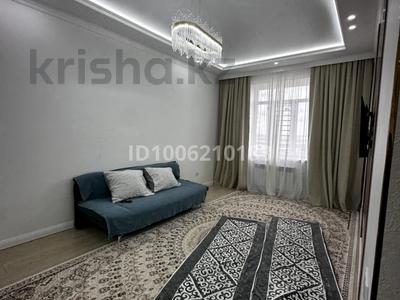 1-бөлмелі пәтер · 59 м² · 7/8 қабат, мкр. Алтын орда, Микрорайон Батыс-2 50Л — ЖК Сатым. көше Мұстафа Шоқай , Көк төбе отель қасында, үйдің артында Smart Bilim мектебі, бағасы: 170 000 ₸ в Актобе