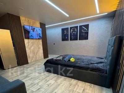 1-комнатная квартира · 49 м² · 2/9 этаж, Шакарима — 1комн ЛЮКС Центр за 1 500 〒 в Семее