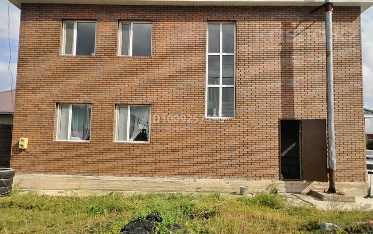 Жеке үй · 8 бөлме · 280 м² · 11 сот., Абилхайр-хан 55, бағасы: 900 млн ₸ в Косшы — фото 2
