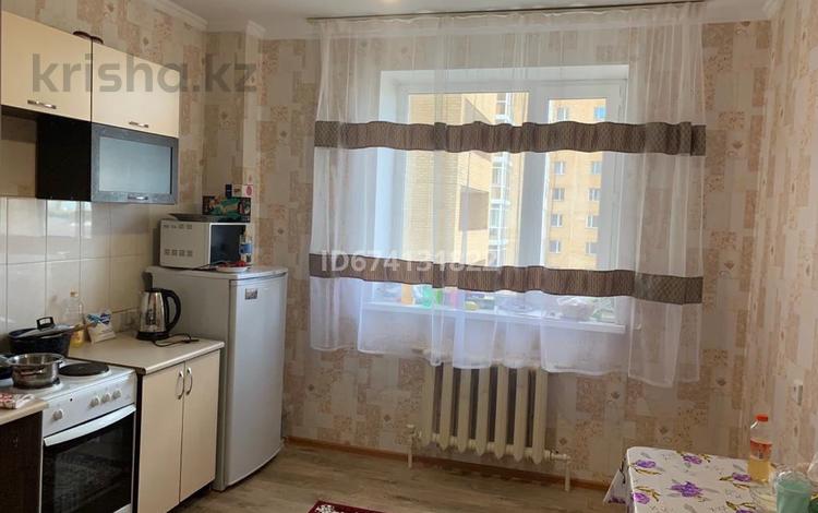2-комнатная квартира · 68 м² · 8/15 этаж, Сарайшык 7/1 — Акмешит за 250 000 ₸ в Астане, Есильский р-н — фото 2