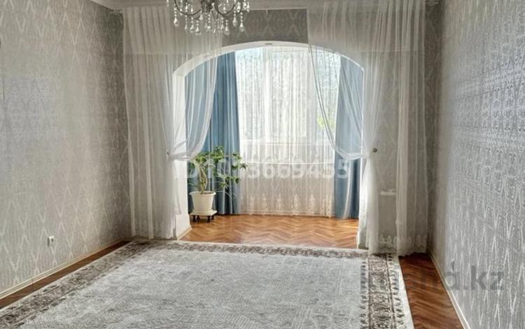 5-комнатная квартира · 115 м² · 3/6 этаж, мкр Жилгородок, Есет батыра 3 за 26 млн ₸ в Актобе — фото 2
