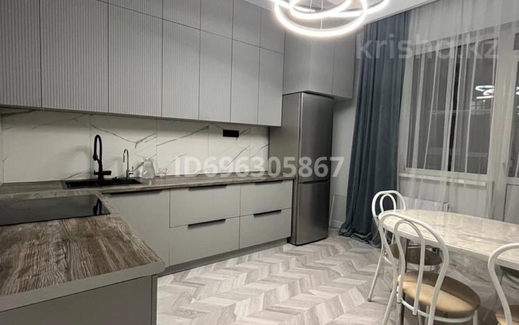 2-комнатная квартира · 65 м² · 3/9 этаж, Омарова 27/1 — Мухамедханова за 330 000 ₸ в Астане, Нура р-н — фото 2