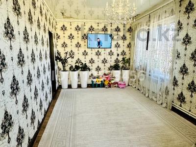 2-бөлмелі пәтер · 52 м² · 4/4 қабат, Мира 2 дом касымбеков 3 дом 32 кв — Рядом роза магазин, бағасы: 18 млн ₸ в Сарыагаш