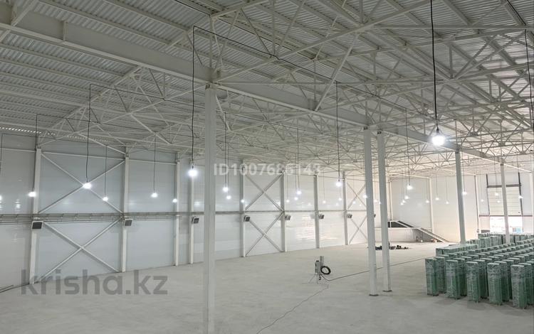 Қоймалар · 2400 м², бағасы: 6 000 〒 в Алматы, Турксибский р-н — фото 2