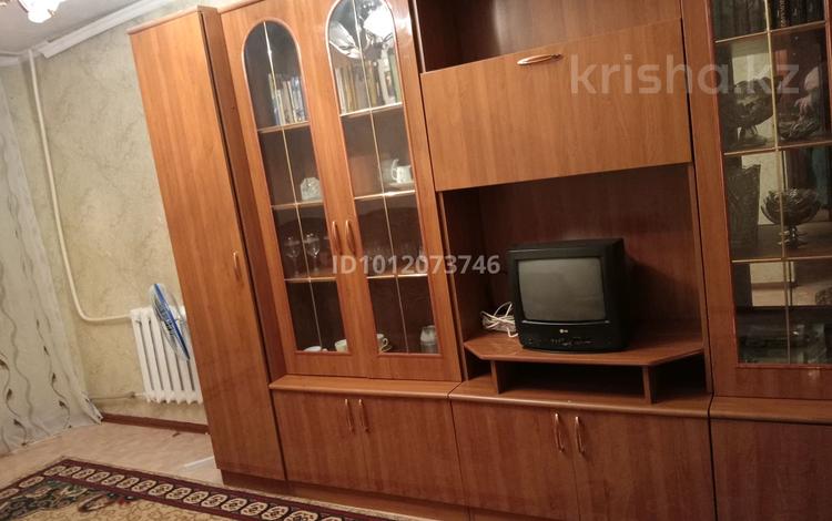 2-комнатная квартира · 60 м² · 4/9 этаж, Майкудук, Майкудук, 15й микрорайон 37 — Парк за 125 000 ₸ в Караганде, Алихана Бокейханова р-н — фото 2