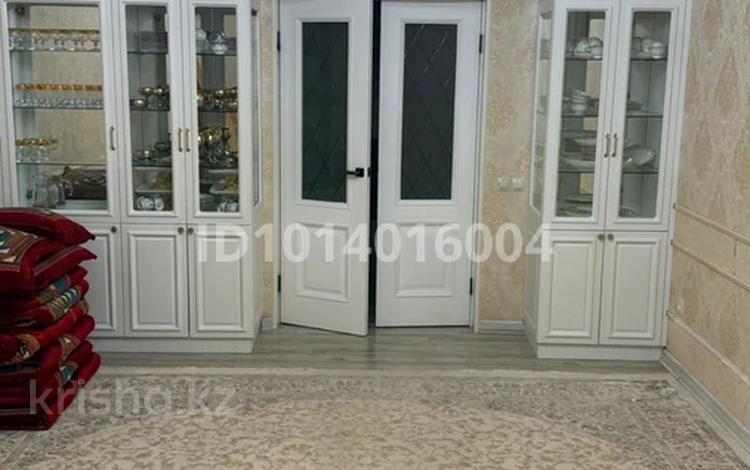 3-комнатная квартира · 110 м² · 6/17 этаж, 17-й мкр 4 за 50 млн ₸ в Актау — фото 2