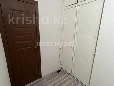 1-комнатная квартира · 40 м² · 3/9 этаж, мкр Тастак-3, Толе би 221 — Толе би Тургут озала за 33.5 млн ₸ в Алматы, Алмалинский р-н