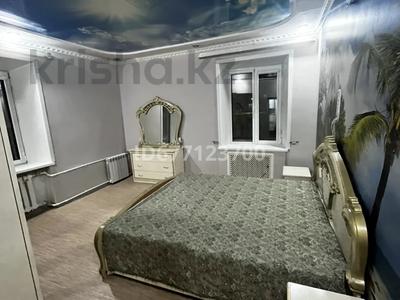 3-комнатная квартира · 80 м² · 1/3 этаж, Майкудук, Магнитогорская 44 за 190 000 ₸ в Караганде, Алихана Бокейханова р-н