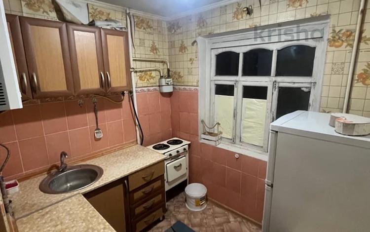 2-бөлмелі пәтер · 45 м² · 3/5 қабат, Айбергенова 7б, бағасы: 120 000 ₸ в Шымкенте — фото 3