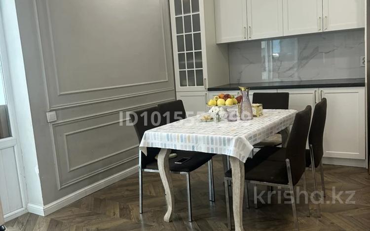3-бөлмелі пәтер · 88.11 м² · 8/9 қабат, Шұғыла ш/а. 340/4, бағасы: 60 млн ₸ в Алматы, Наурызбайский р-н — фото 2