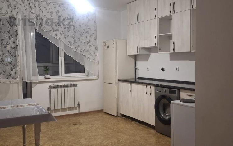 1-бөлмелі пәтер · 48 м² · 14/17 қабат, Таугүл ш/а., Жандосова, бағасы: 37.5 млн ₸ в Алматы, Ауэзовский р-н — фото 2