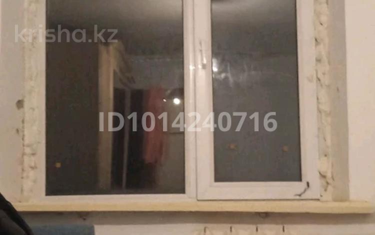 1-бөлмелі пәтер · 25 м² · 8/9 қабат, курмангазы 111, бағасы: 5 млн ₸ в Уральске, мкр Школьник — фото 3