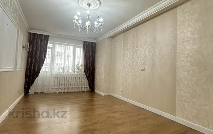 3-бөлмелі пәтер · 93 м² · 2/9 қабат, Омарова 5, бағасы: 49 млн ₸ в Астане, Нура р-н — фото 2