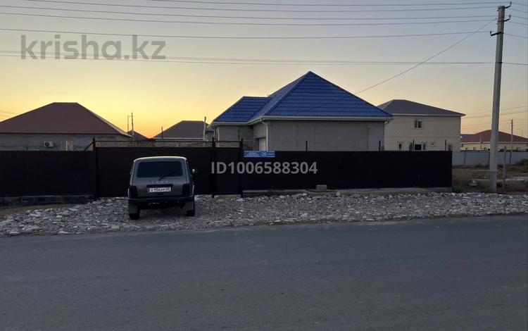 Часть дома · 2 комнаты · 89.5 м² · 8 сот., пгт Балыкши, Жайжана Кулмуханова 20 — Возле магазин Нурай за 14 млн 〒 в Атырау — фото 2