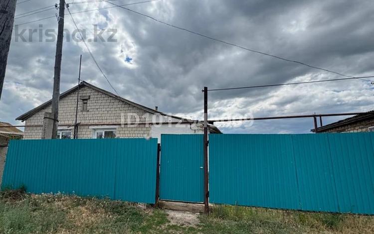 Үйдің бір бөлігі · 4 бөлме · 65 м², Пионерский 9, бағасы: 12 млн ₸ в Уральске — фото 2