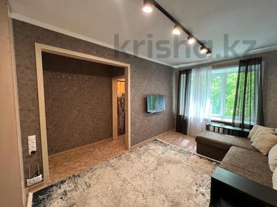 2-бөлмелі пәтер · 40 м² · 3/3 қабат, Жаңа қала ш/а., Воинов, бағасы: 19.9 млн ₸ в Караганде, Казыбек би р-н