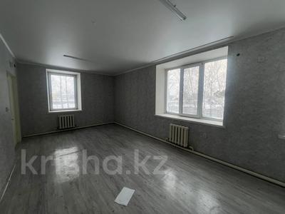 Свободное назначение, офисы, магазины и бутики, склады, общепит, салоны красоты, сельское хозяйство, бани, гостиницы и зоны отдыха, медцентры и аптеки, образование · 875 м² за 93 млн 〒 в Костанае