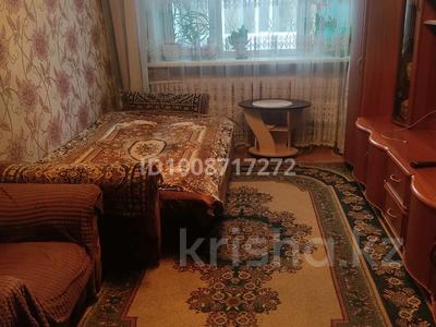 2-комнатная квартира · 41 м² · 1/5 этаж, 6й микрорайон, 6й микрорайон 5 за 16.8 млн ₸ в Караганде, Казыбек би р-н