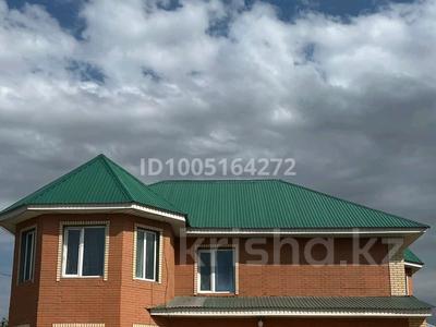 Отдельный дом · 10 комнат · 200 м², Жаяу муса 26 — Новая көшесін соң за 500 000 〒 в Екпинды