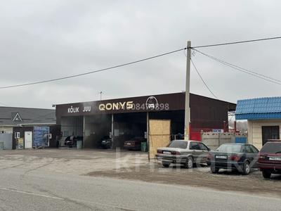 Отдельный дом · 4 комнаты · 30 м² · 30 сот., мкр Жалпак-Тобе 68 за 80 млн 〒 в Таразе