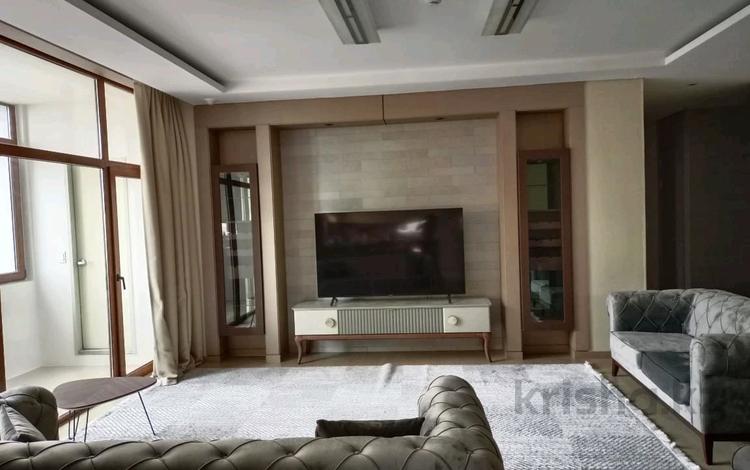 4-бөлмелі пәтер · 160 м² · 8/18 қабат, Байтурсынова 1, бағасы: 850 000 ₸ в Астане, Алматы р-н — фото 2