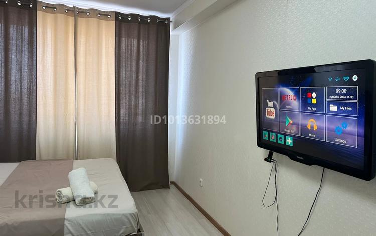 1-комнатная квартира · 54 м² · 7/9 этаж, мкр Нурсая — Рядом Ярмарка, Фок за 2 500 ₸ в Атырау — фото 2