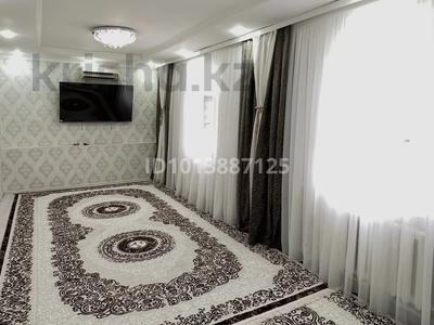 Часть дома · 5 комнат · 170 м² · 6.4 сот., Жалын 251 — 4 улица от центральной дороге 3 дом за 22 млн ₸ в Атамекене