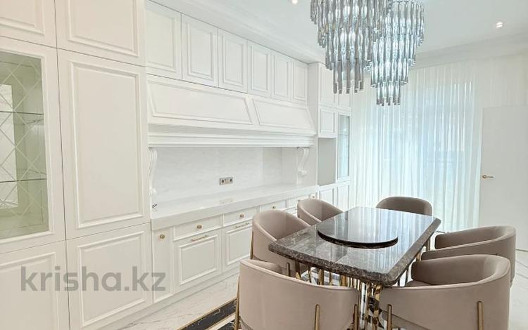 5-комнатная квартира · 215 м² · 3/3 этаж, мкр Нур Алатау, Улытау за 500 млн ₸ в Алматы, Бостандыкский р-н — фото 5