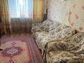 3-комнатная квартира · 64 м² · 5/5 этаж, Майкудук, 14й микрорайон 20 за 10 млн ₸ в Караганде, Алихана Бокейханова р-н