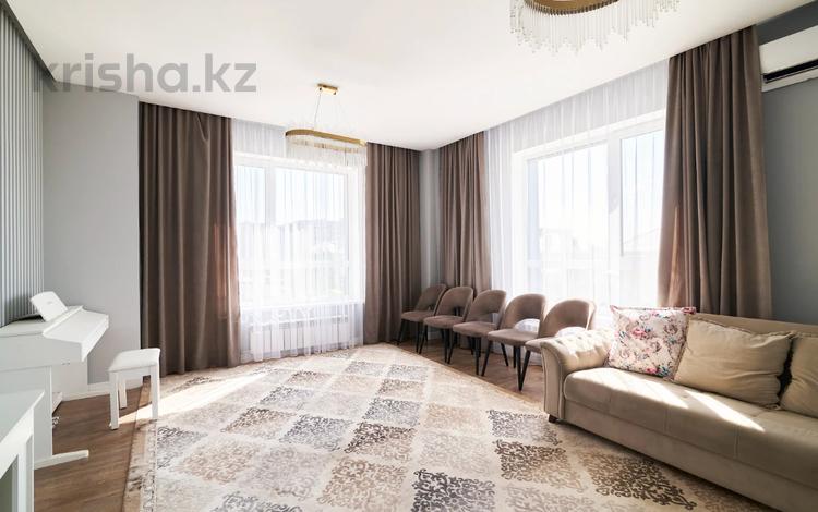 4-комнатная квартира, 133 м², 2/3 этаж, Аль-Фараби 33