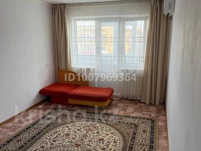 2-комнатная квартира · 45 м² · 5/5 этаж, Абулхаир хана 59 — Остановка Центральный стадион за 11.5 млн ₸ в Актобе
