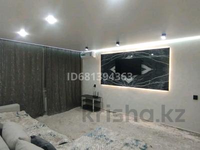 2-комнатная квартира · 60 м² · 1/9 этаж, Сатпаева — Сатпаева Казбек би за 25 000 ₸ в Усть-Каменогорске