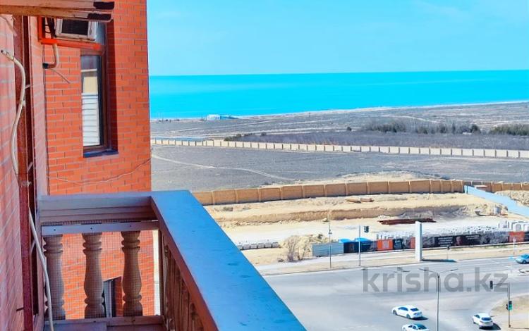 2-комнатная квартира · 90 м² · 10/15 этаж, 17-й мкр, ​17-й микрорайон 6 — МОРЕ,АКВАПАРК,ХАЛЫК АРЕНА,ЦЕНТР ГОРОДА за 15 000 ₸ в Актау — фото 2