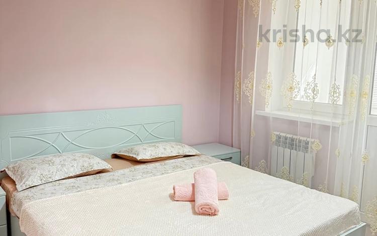 3-комнатная квартира · 100 м² · 1/10 этаж, мкр Атырау, Сары Арка 40 — Кульманова Тайманова за 25 000 〒 — фото 2