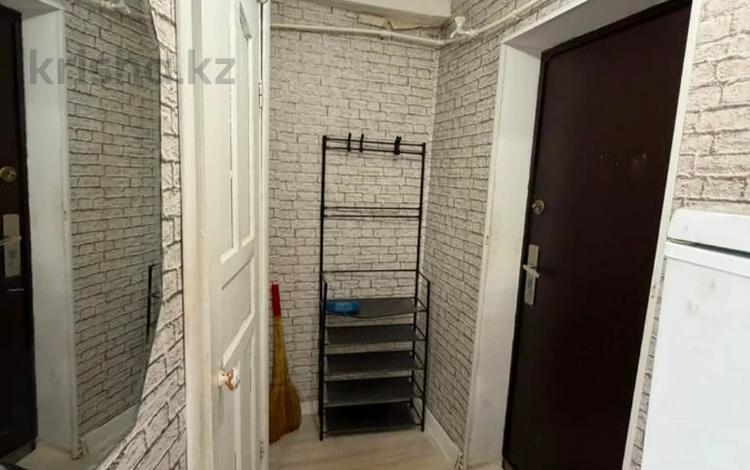 2-бөлмелі пәтер · 36.6 м² · 5/5 қабат, Жаманкулова, бағасы: 8 млн ₸ в Актобе, мкр Москва — фото 2