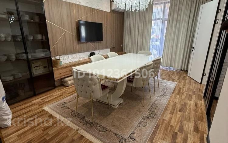 3-бөлмелі пәтер · 70 м² · 4/5 қабат, Сагадат Нурмагамбетов, бағасы: 135 млн ₸ в Алматы, Медеуский р-н — фото 76