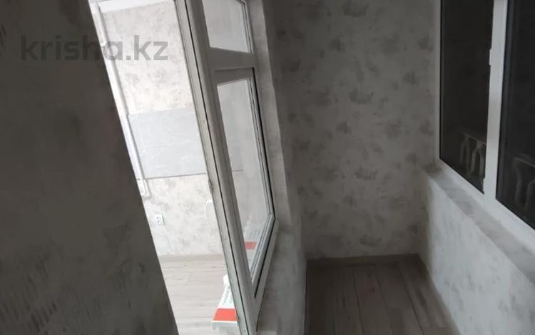 2-комнатная квартира, 53 м², 1/5 этаж, мкр Аксай-4 74 за 32.5 млн 〒 в Алматы, Ауэзовский р-н — фото 2