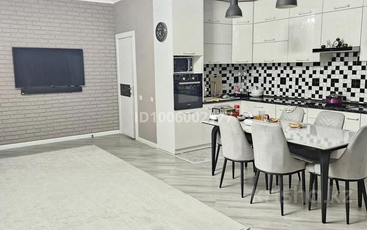 2-комнатная квартира · 83 м² · 8/10 этаж, Жарокова 230 — Байкадамова за 85 млн ₸ в Алматы, Бостандыкский р-н — фото 2