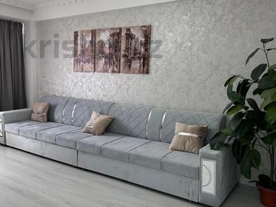 4-комнатная квартира · 100 м² · 7/9 этаж, Айбергенова — Площадь Альфарабий за 350 000 ₸ в Шымкенте, Аль-Фарабийский р-н