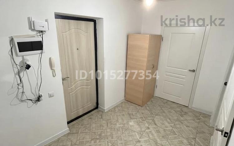 2-комнатная квартира · 61 м² · 10/10 этаж, Алтын Орда 6/40 за 33.5 млн ₸ в Алматы, Наурызбайский р-н — фото 2
