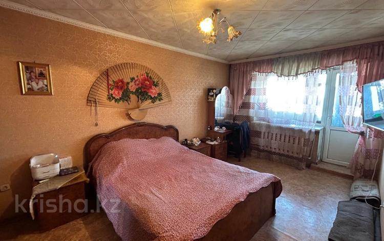 3-комнатная квартира · 61.1 м² · 5/5 этаж, 35 квартал 19 за 22 млн ₸ в Семее — фото 5