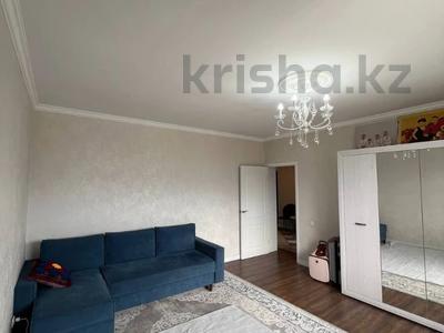 2-комнатная квартира · 68.8 м² · 15/17 этаж, Жандосова за 52 млн ₸ в Алматы, Ауэзовский р-н