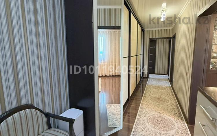 3-бөлмелі пәтер · 84 м² · 2/9 қабат, Керей и Жанибек хандар 12/1, бағасы: 62 млн ₸ в Астане, Есильский р-н — фото 2