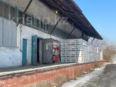 Аренда коммерческой недвижимости в Алматы: Склады · 550 м² за 990 000 〒 Склады · 550 м² за 990 000 〒 в Алматы, Турксибский р-н