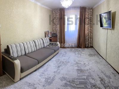 2-комнатная квартира, 45 м², 3/5 этаж, Каратау 21 за 13.5 млн 〒 в Таразе