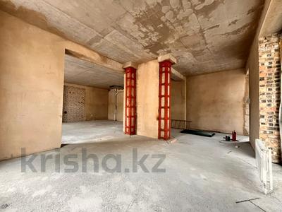 Свободное назначение, офисы, магазины и бутики, салоны красоты, фитнес и спорт, медцентры и аптеки, образование, развлечения, конференц-залы, кабинеты и рабочие места, студии · 103.5 м² за 652 050 〒 в Караганде, Казыбек би р-н