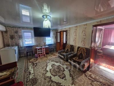 Жеке үй · 3 бөлме · 76 м² · 9.5 жүзд., Набережная 76, бағасы: 19.6 млн ₸ в 